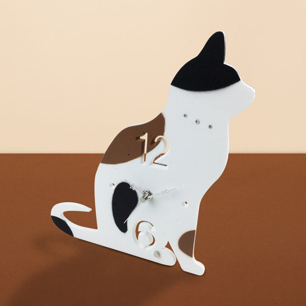 【猫まっしぐらセレクト】TS COLLECTION 猫の置時計-お座り猫　三毛猫・1年間保証書付