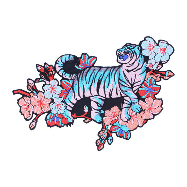 和柄刺繍ワッペン‐虎に桜（わがらししゅうわっぺん‐とらにさくら）