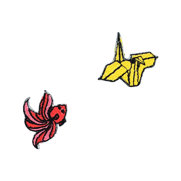 和柄刺繍ワッペン‐折り鶴＆金魚（わがらししゅうわっぺん‐おりづる&きんぎょ）