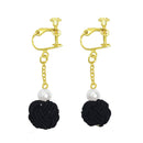 伝統水引細工耳飾‐揺らぎ玉（でんとうみずひきざいくイヤリング‐ゆらぎたま）