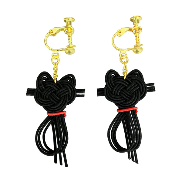 伝統水引細工耳飾‐黒猫/白猫｜和のシルバーアクセサリーブランド［か